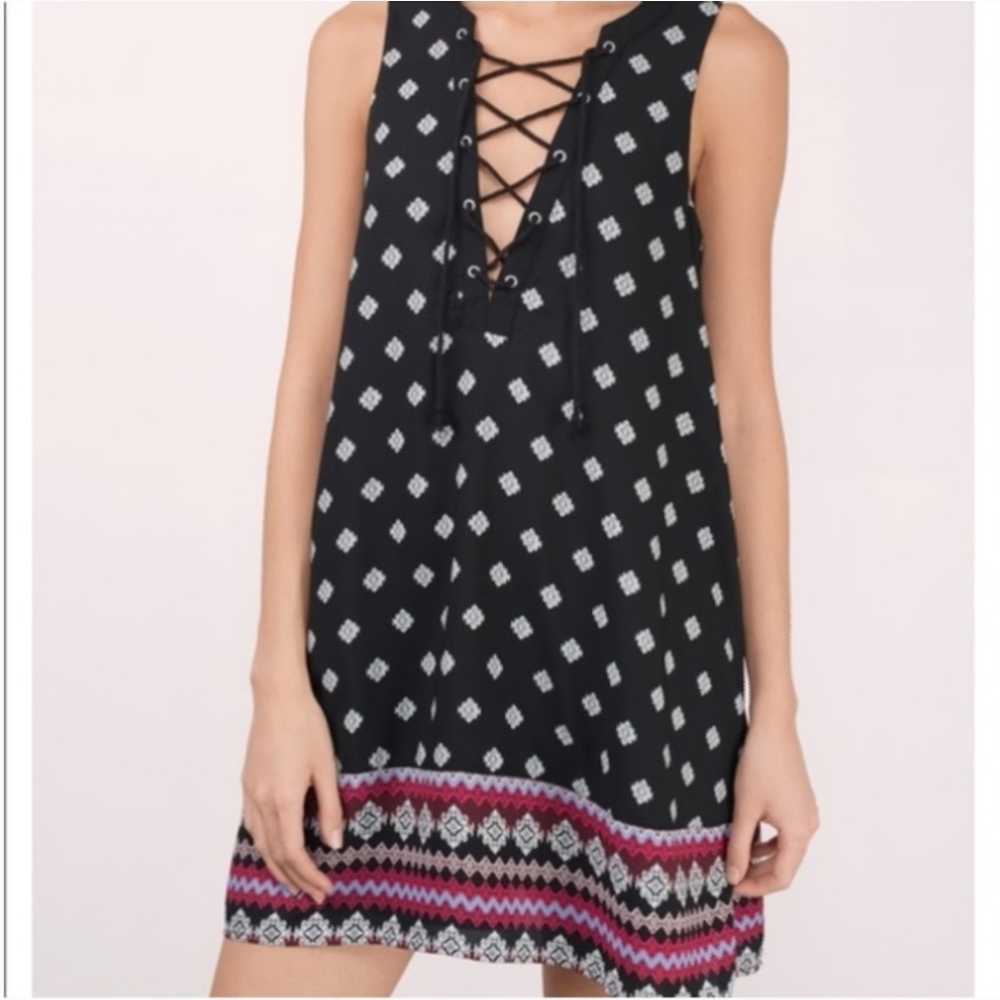 Tobi lace up sleeveless aztec print dress